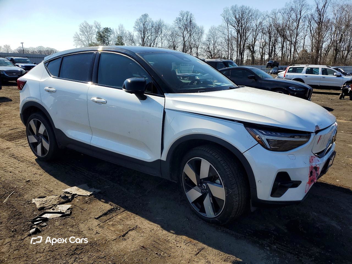 Volvo C40 2022