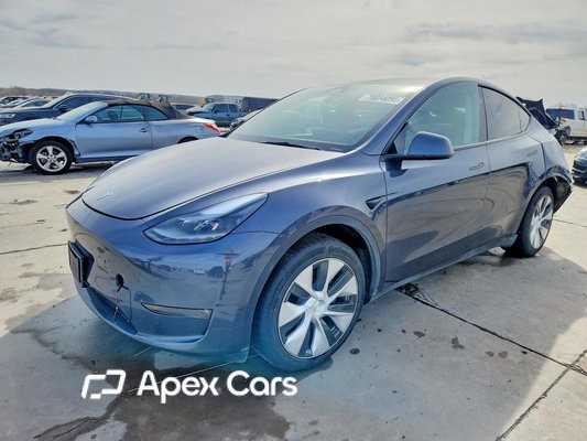Tesla Model Y 2023 - Zdjęcie 1 z 13