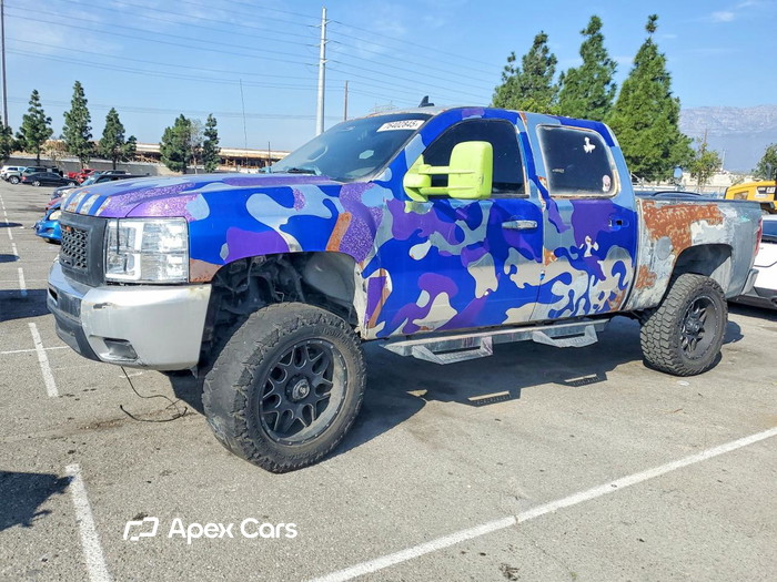 2013 Chevrolet Silverado - Image 1 of 5