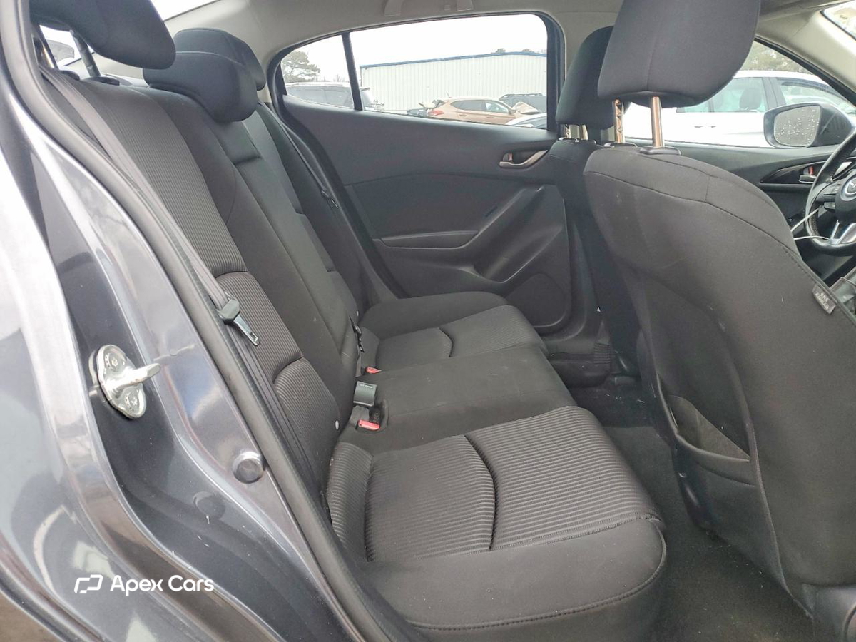 Mazda 3 2016