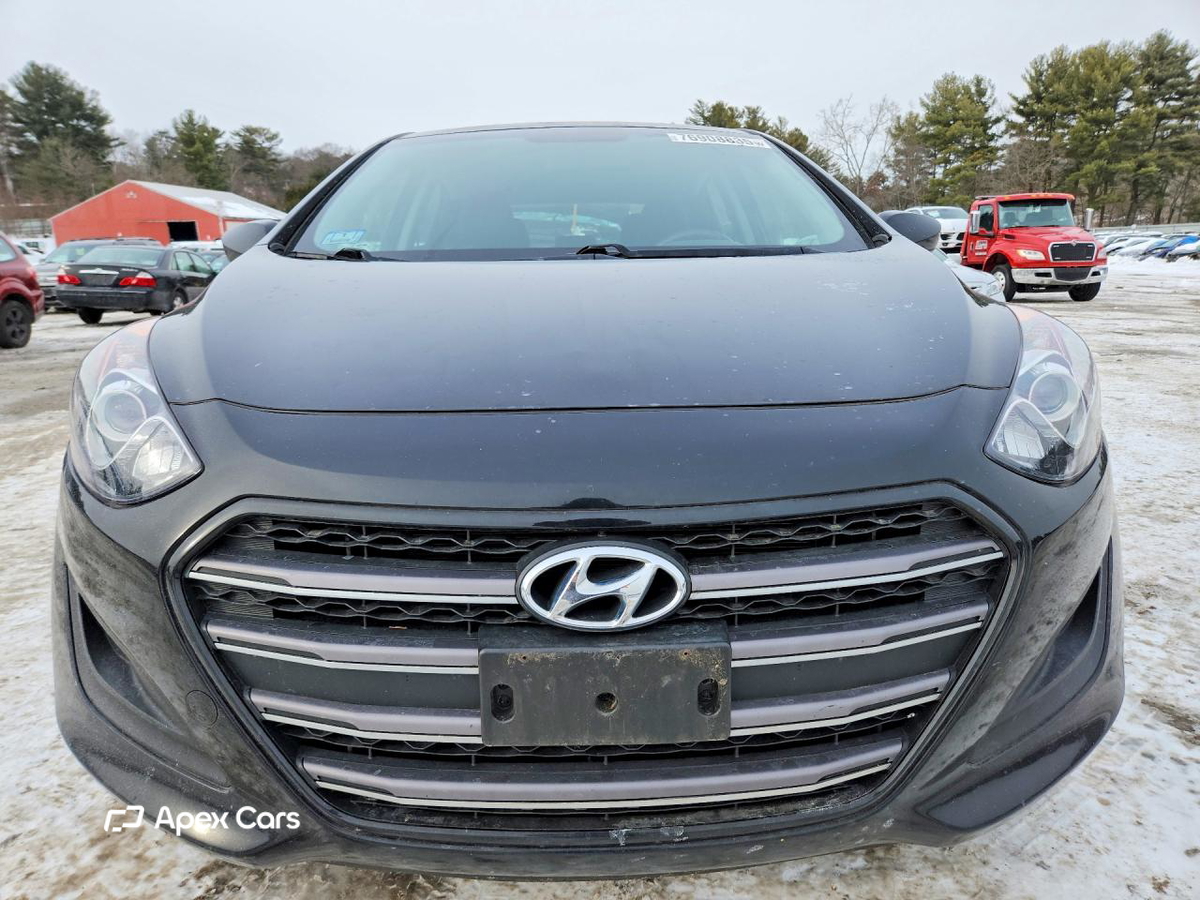 Hyundai Elantra 2016