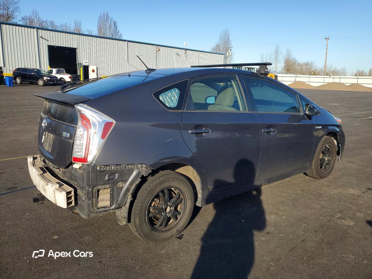 Toyota Prius 2012