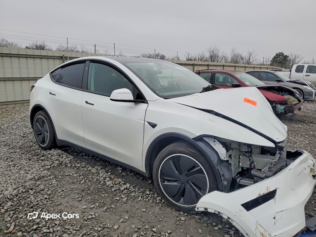 Tesla Model Y 2026