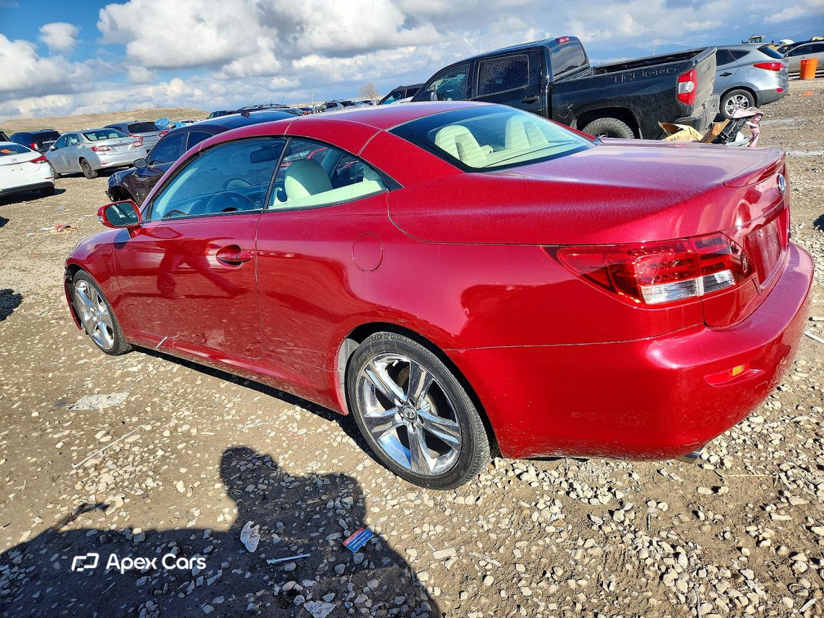 Lexus IS 2012