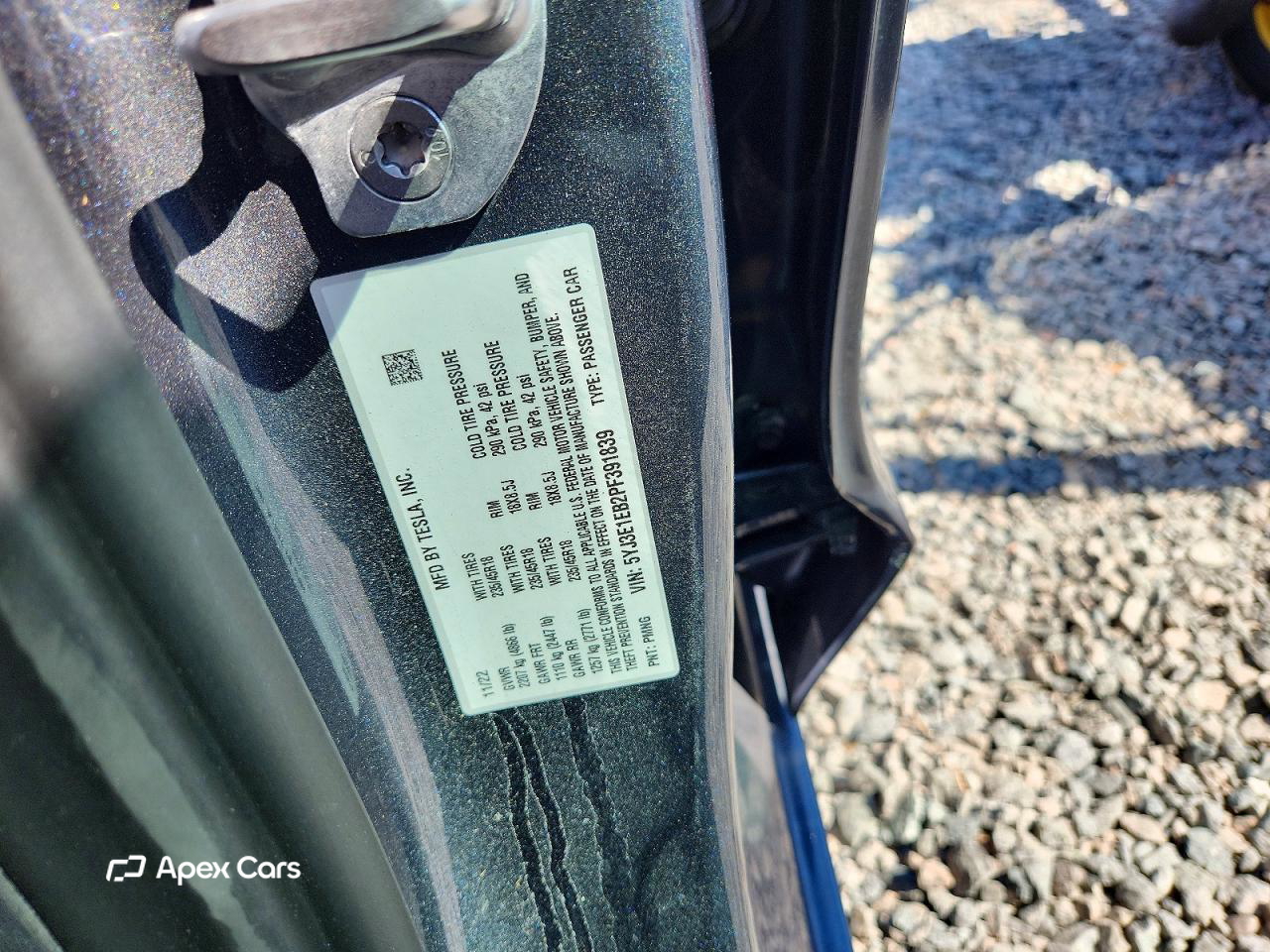 Tesla Model 3 2023