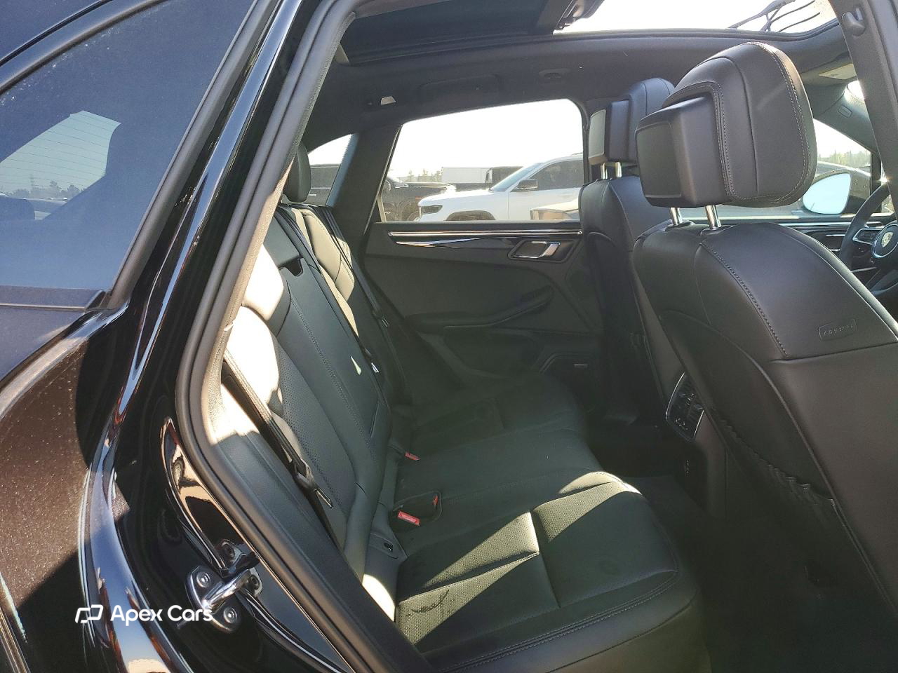 Porsche Macan 2024