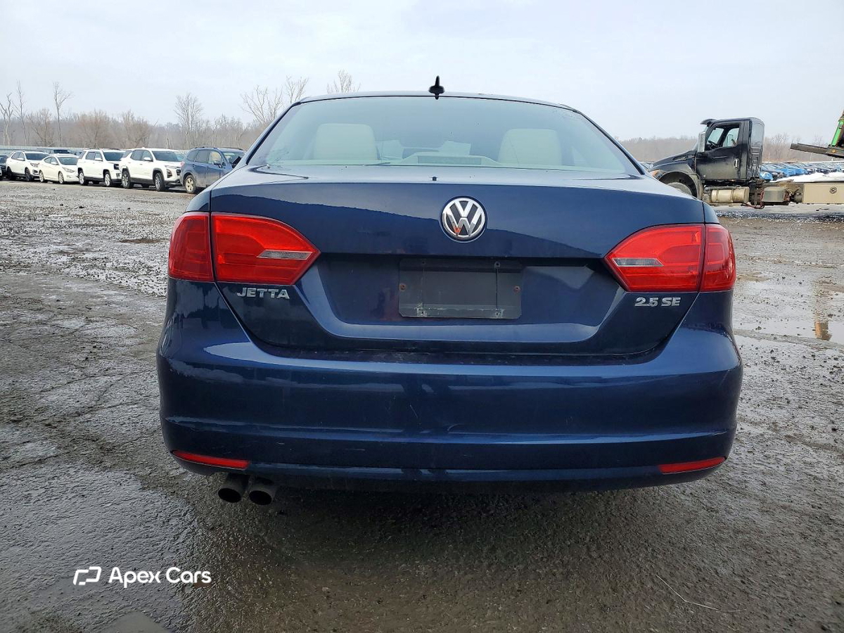 Volkswagen Jetta 2013