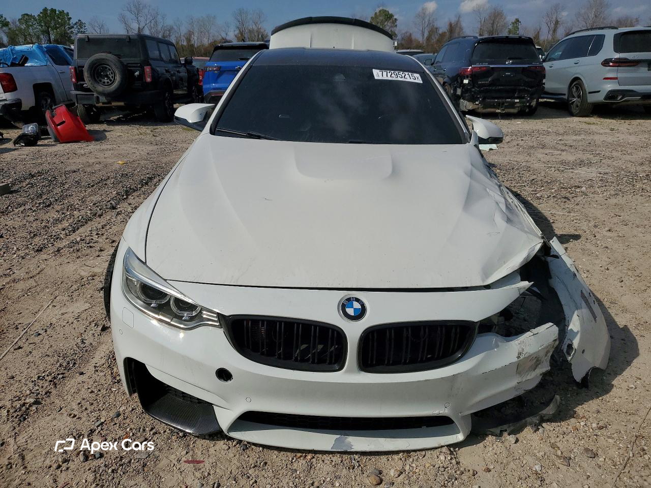 BMW M4 2015
