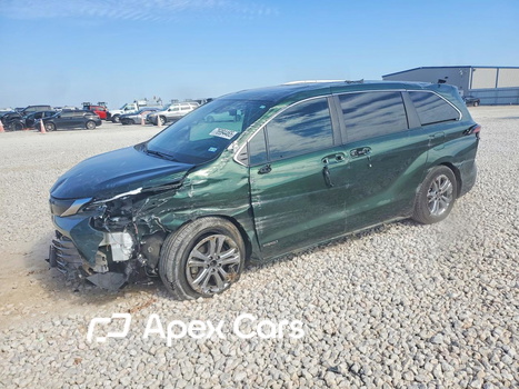 Toyota Sienna 2021 - Image 1 of 15