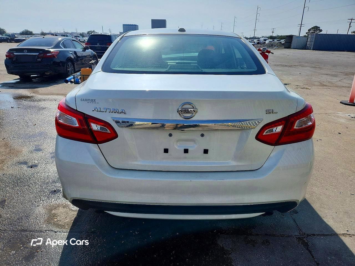 Nissan Altima 2016