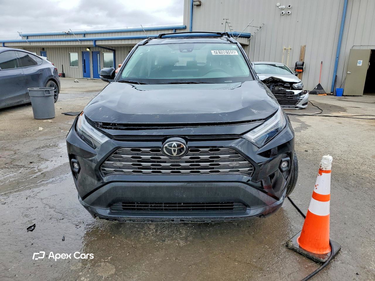 Toyota RAV 4 2024