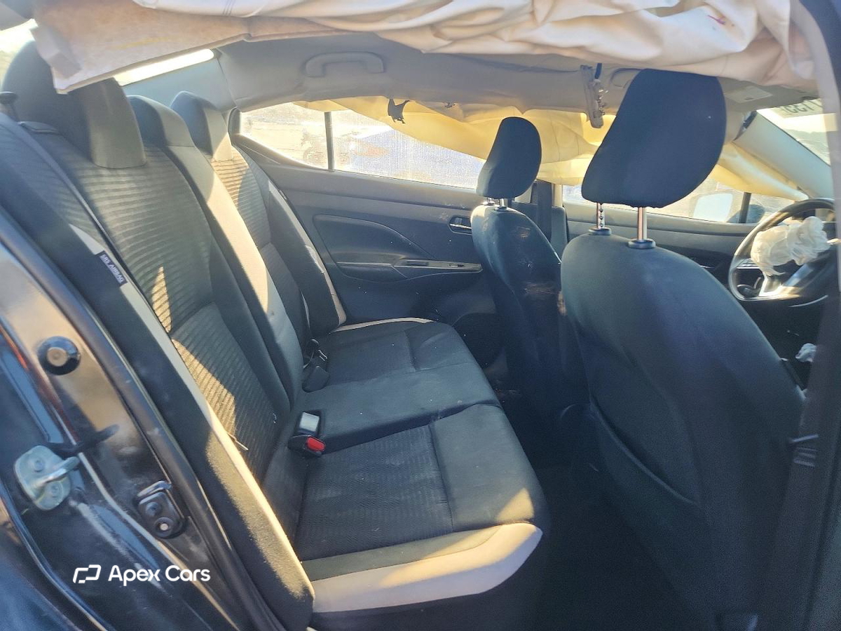 Nissan Versa 2020