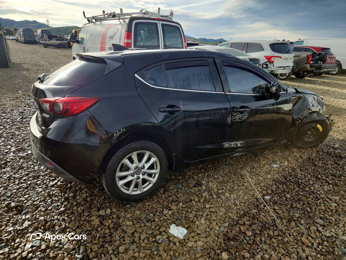 Mazda 3 2016