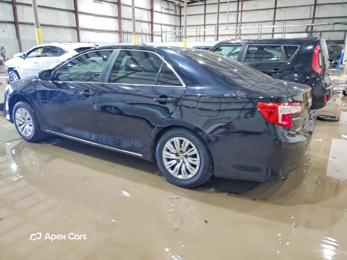 Toyota Camry 2012