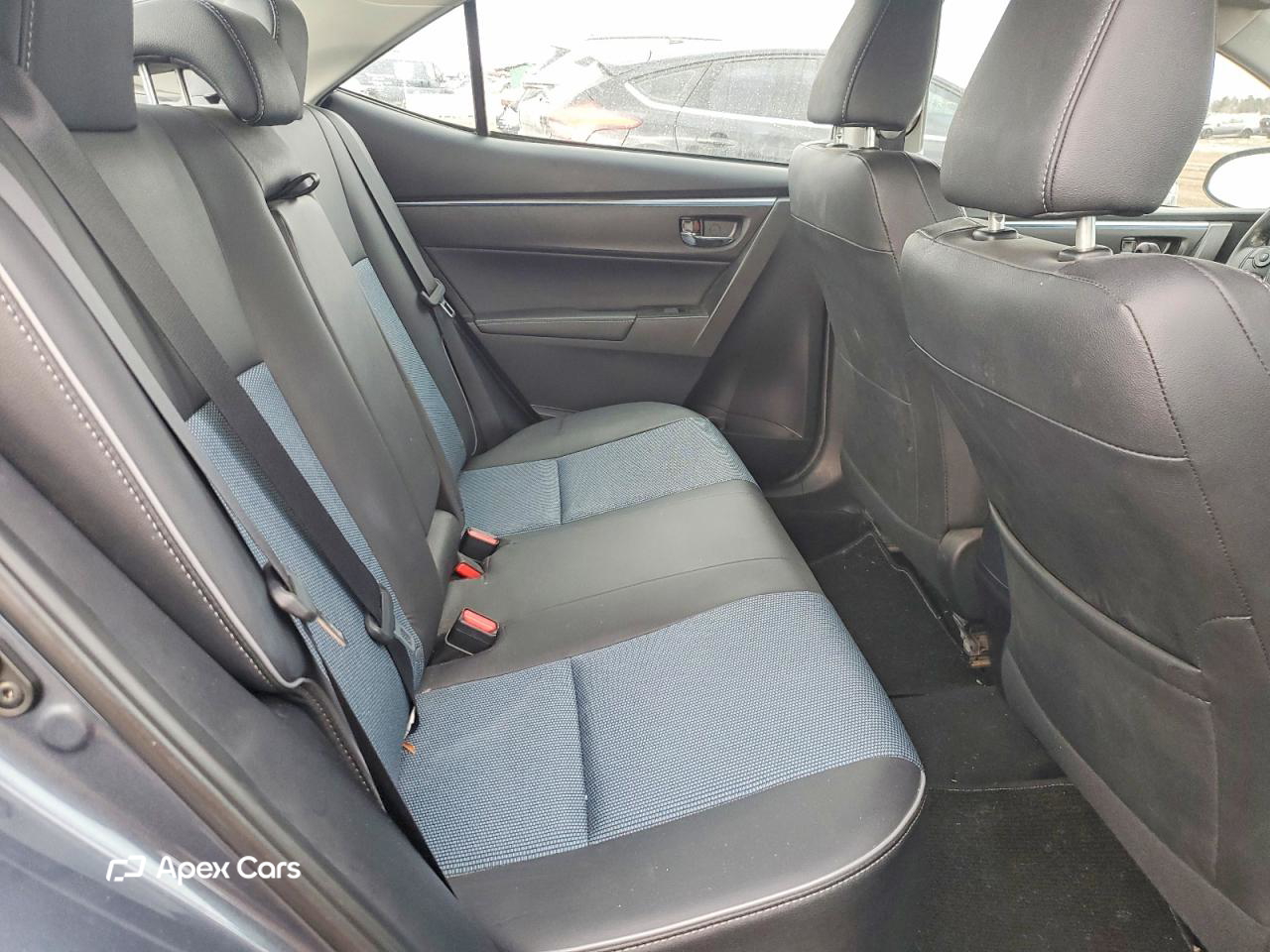 Toyota Corolla 2015