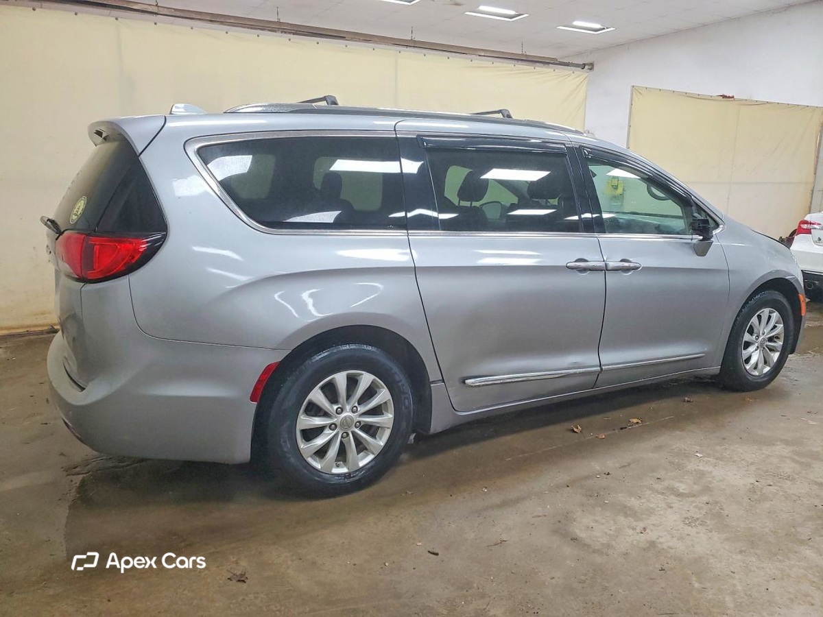 Chrysler Pacifica 2018