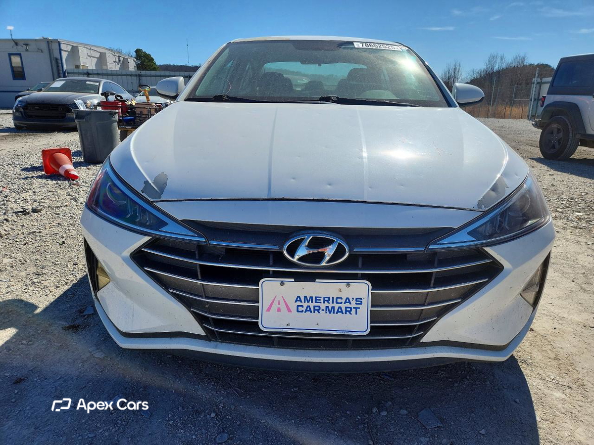 Hyundai Elantra 2019