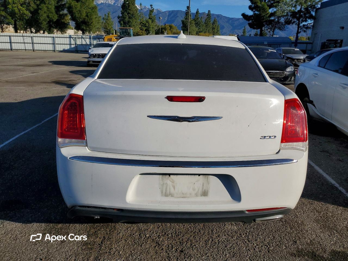 Chrysler 300 2015