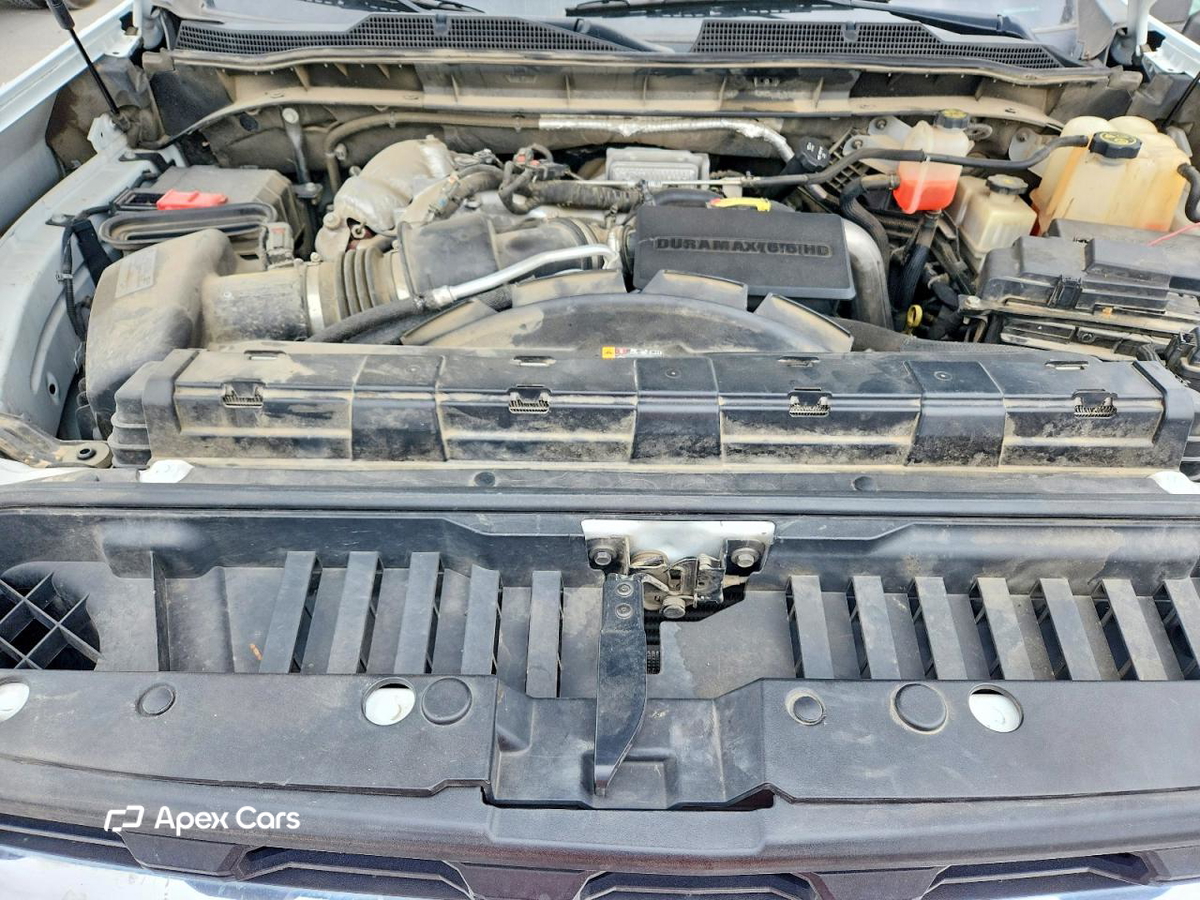 Chevrolet Silverado 2021