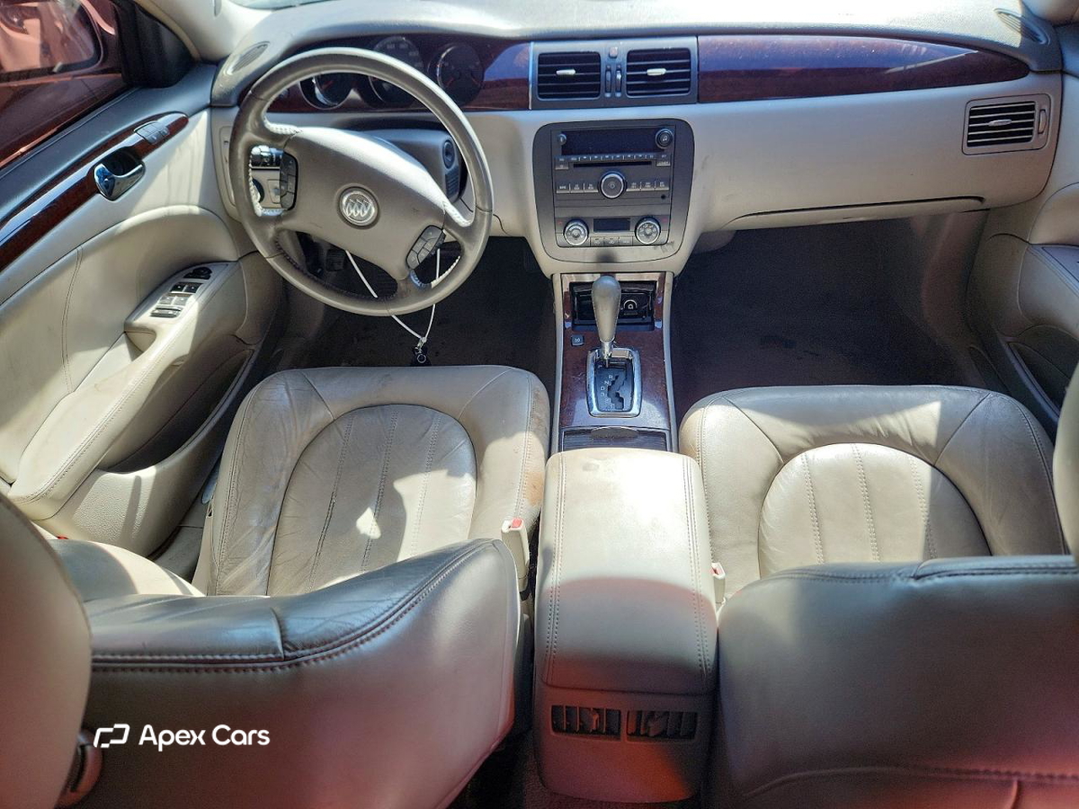 Buick Lucerne 2011