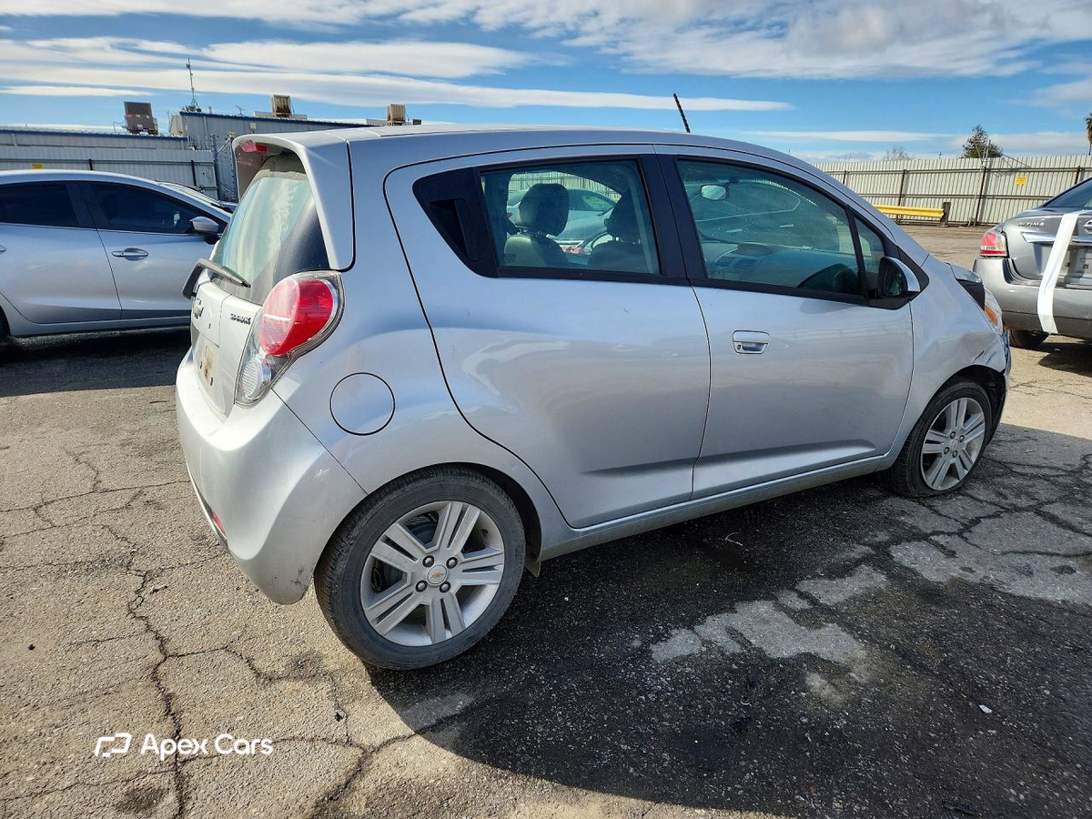 Chevrolet Spark 2015