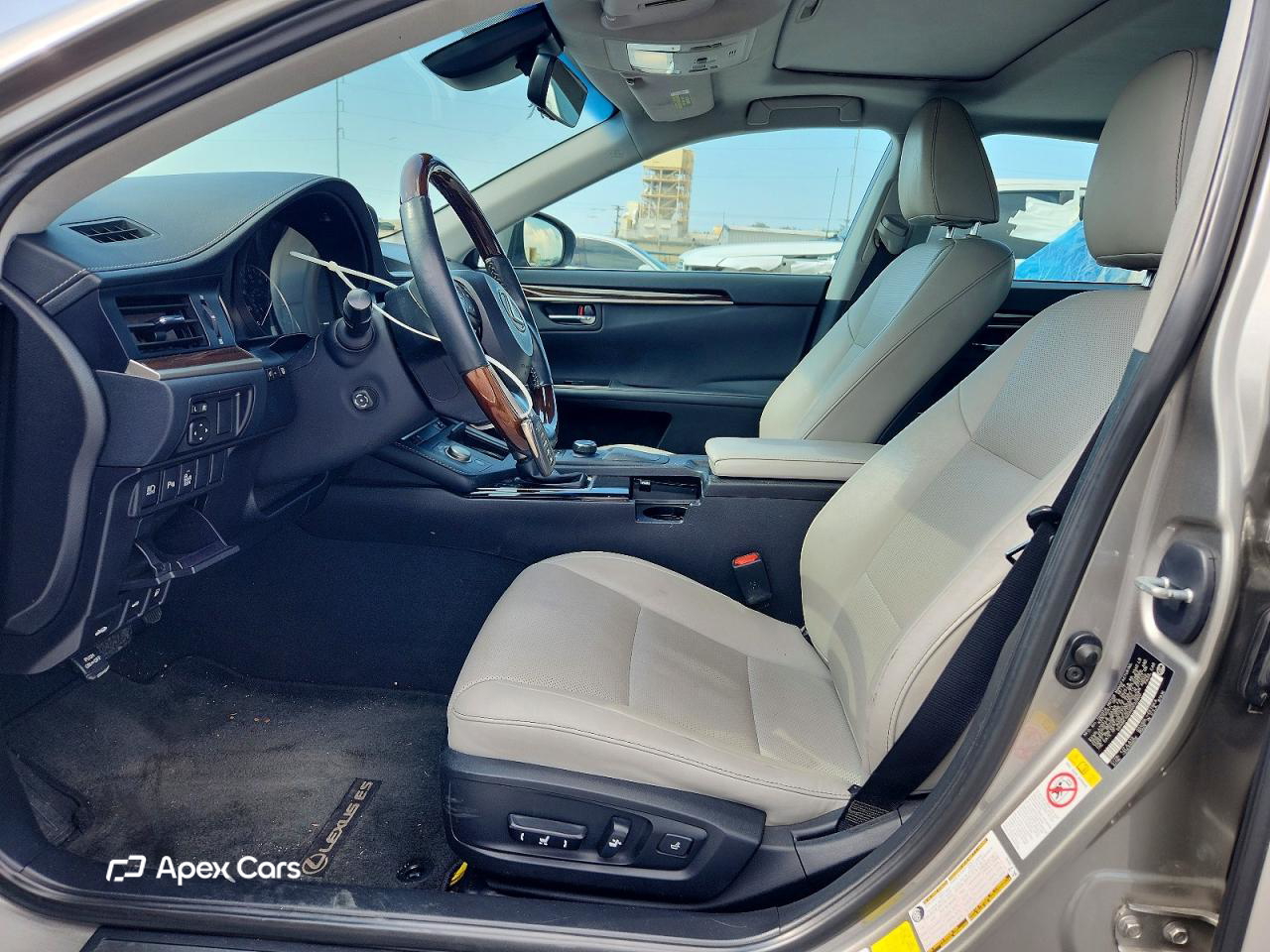 Lexus ES 2016