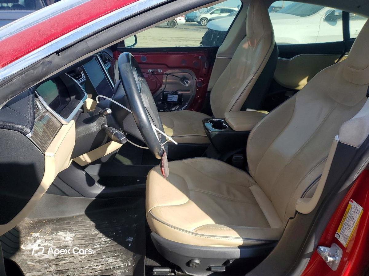 Tesla Model S 2013
