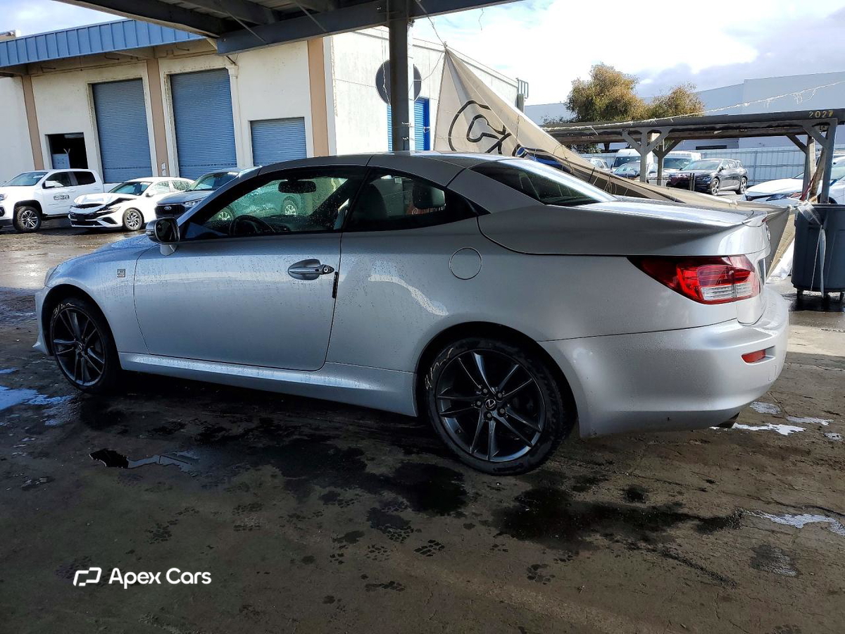 Lexus IS 2013