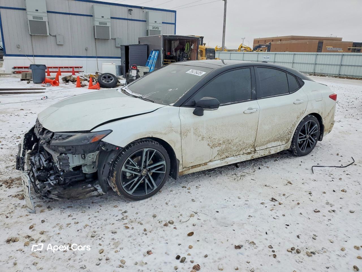 Toyota Camry 2025