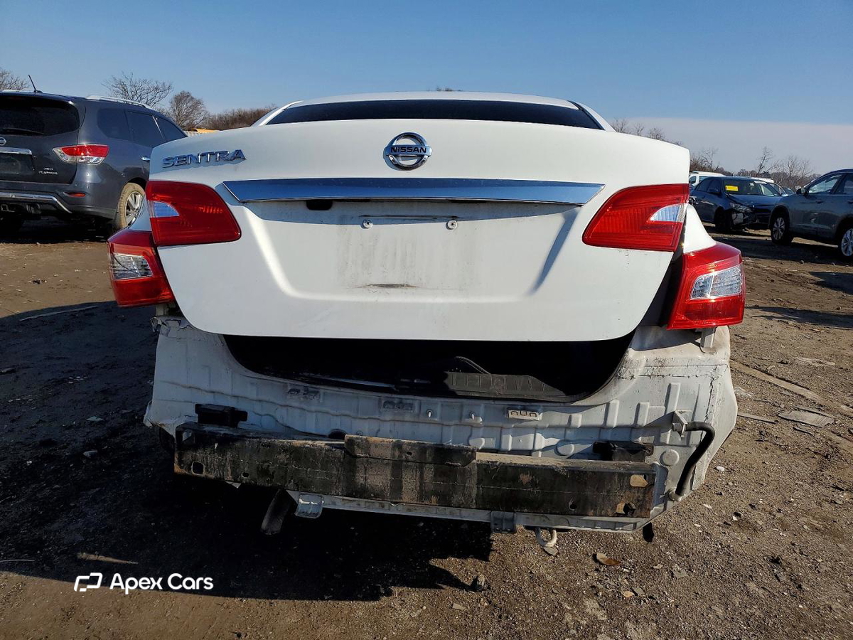 Nissan Sentra 2018