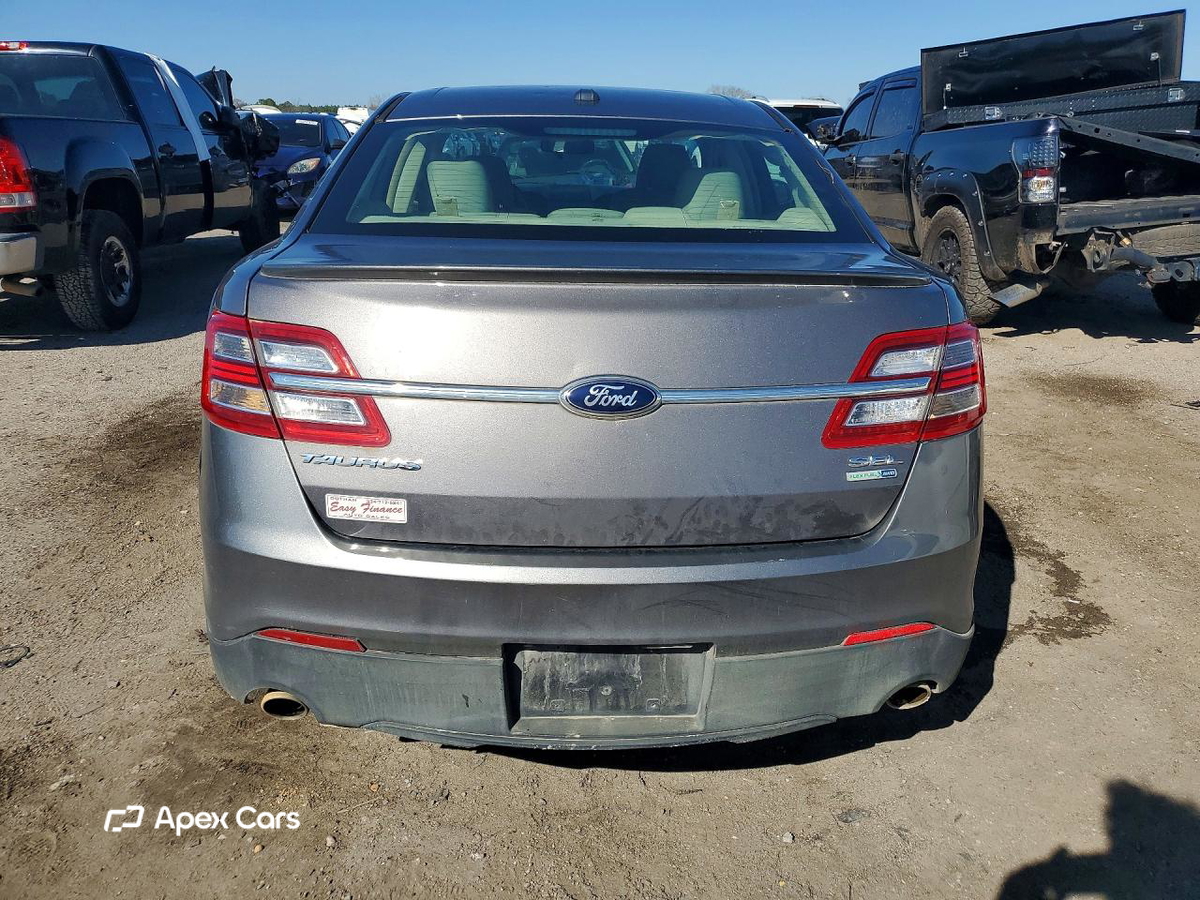 Ford Taurus 2014