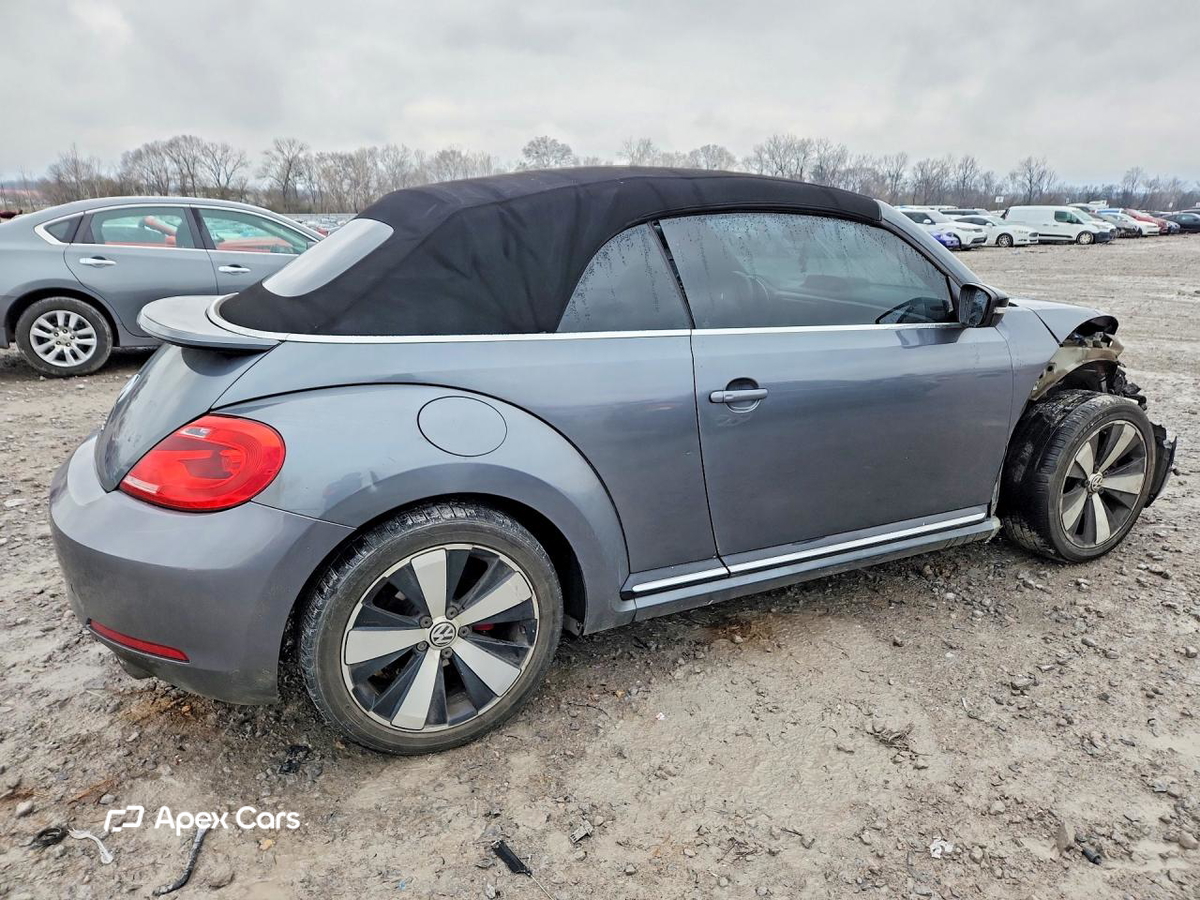 Volkswagen Beetle 2013