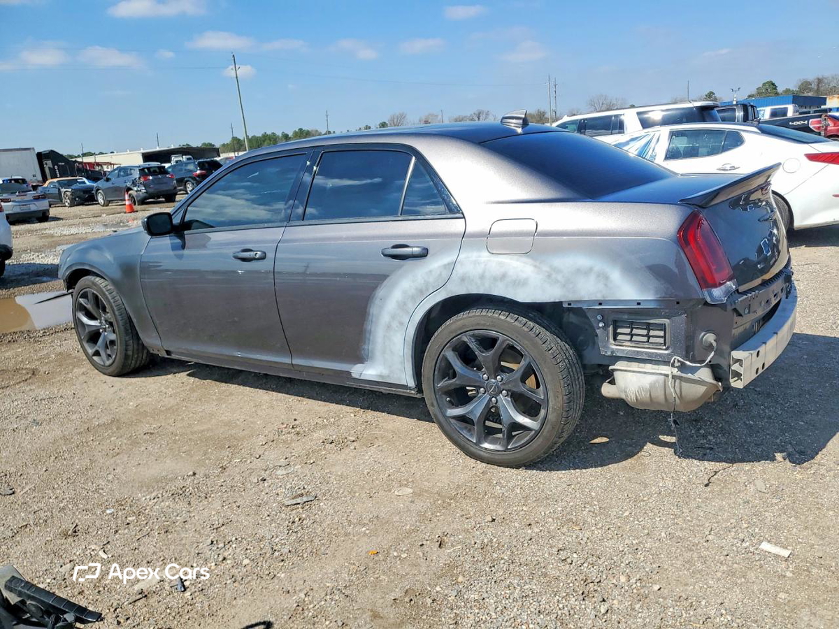Chrysler 300 2023
