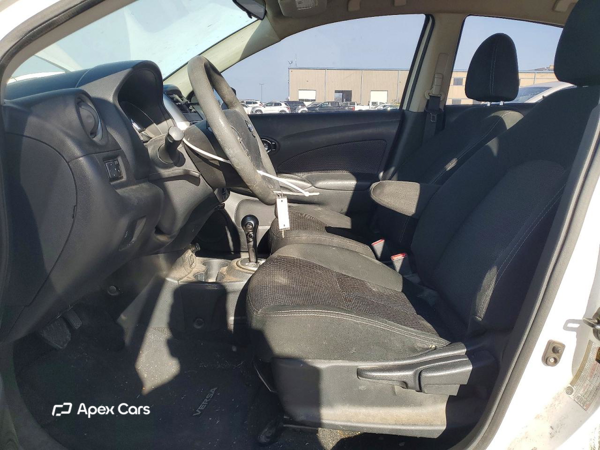 Nissan Versa 2017