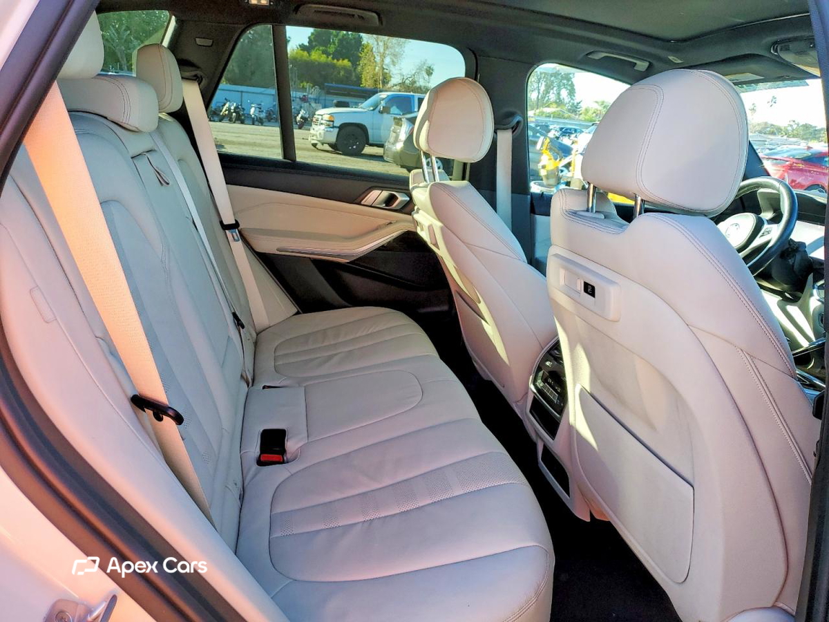 BMW X5 2019