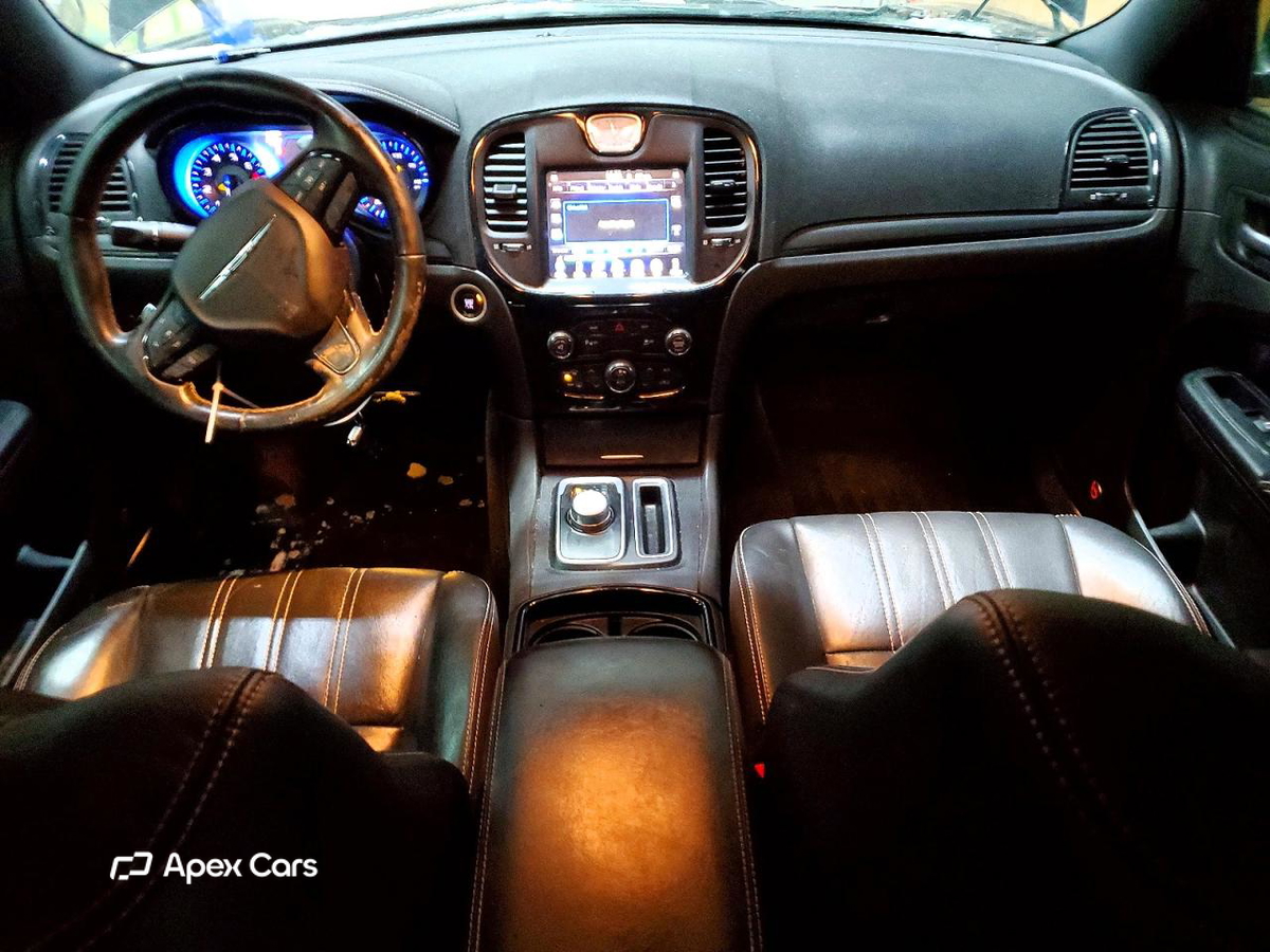 Chrysler 300 2015