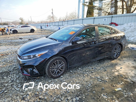 Kia Forte 2023 - Image 1 of 13