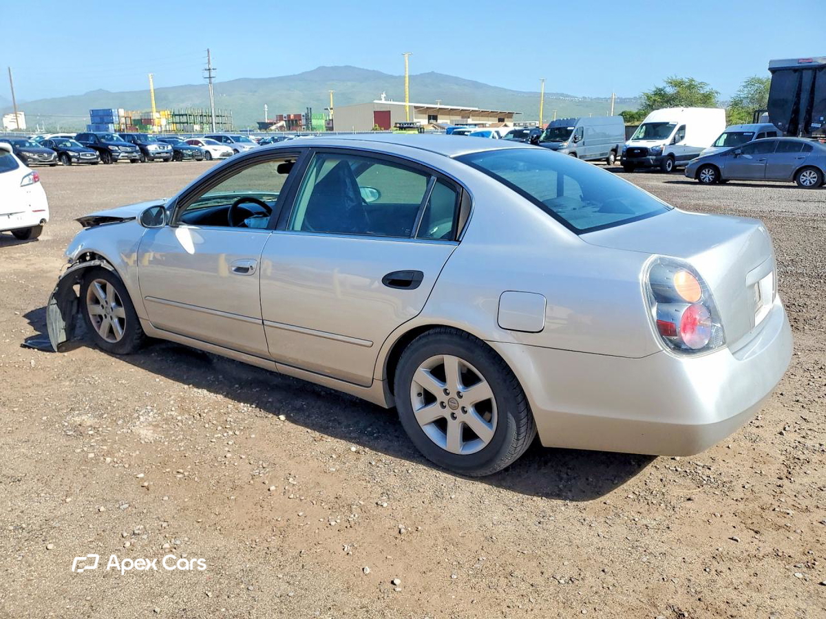 Nissan Altima 2002