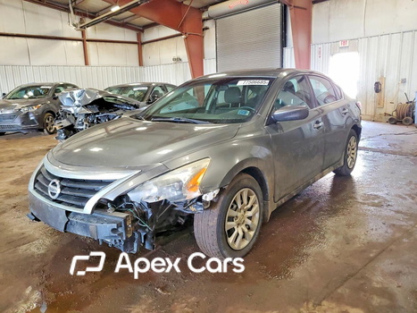 Nissan Altima 2015 - Image 1 of 12