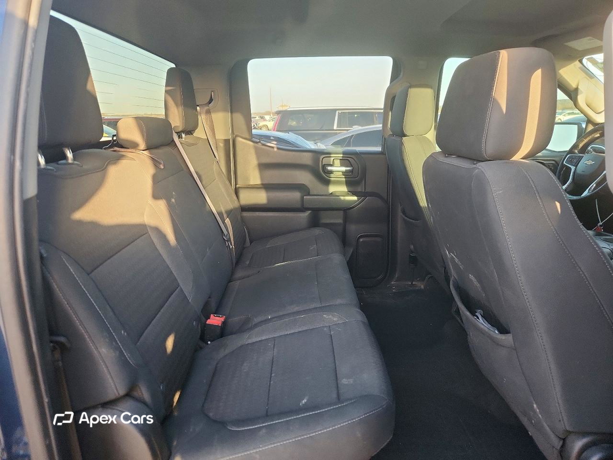 Chevrolet Silverado 2021