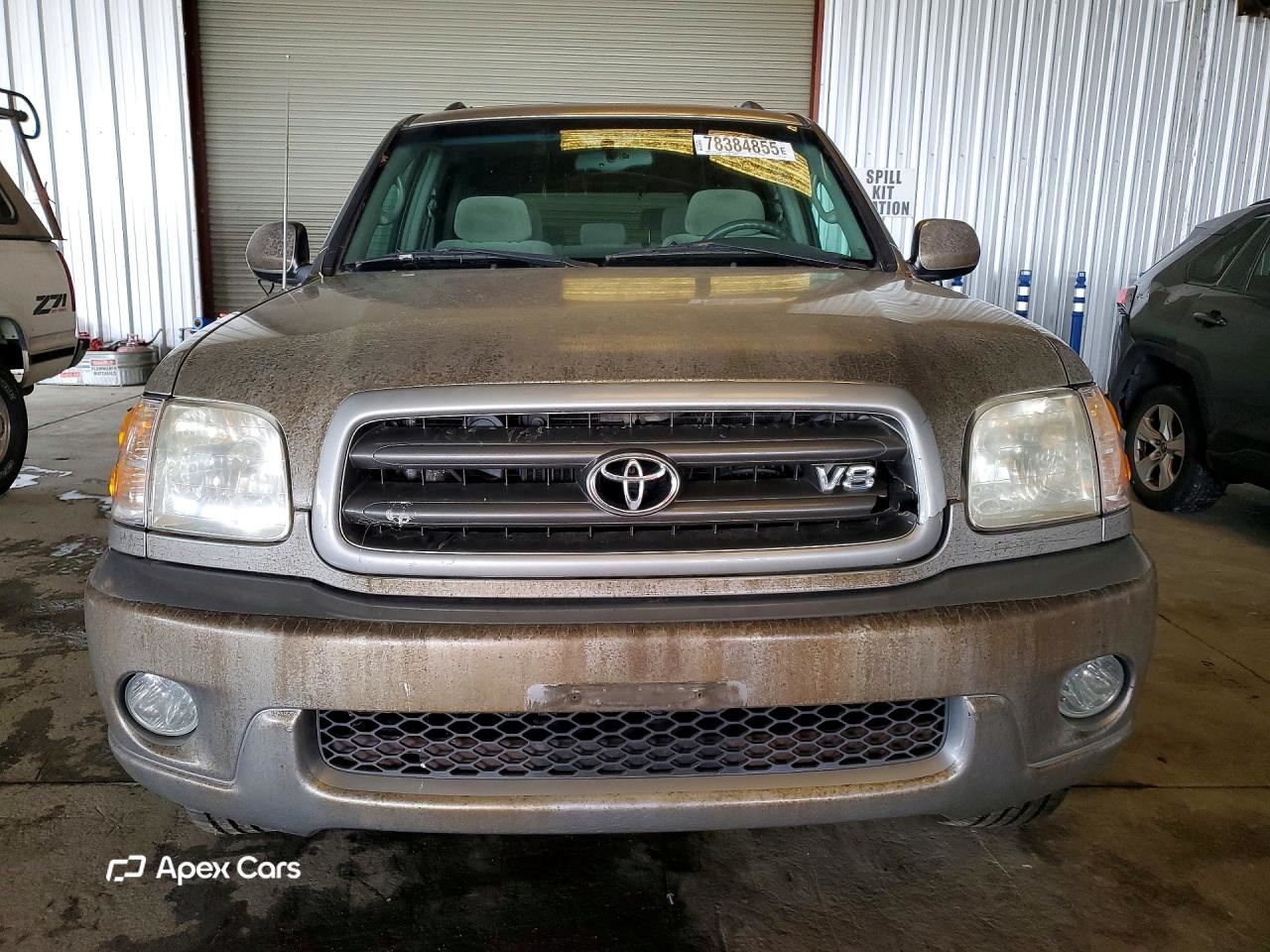 Toyota Sequoia 2004