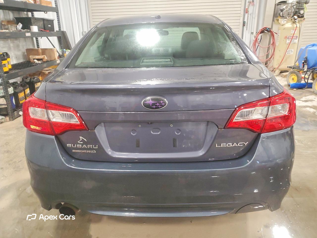 Subaru Legacy 2015