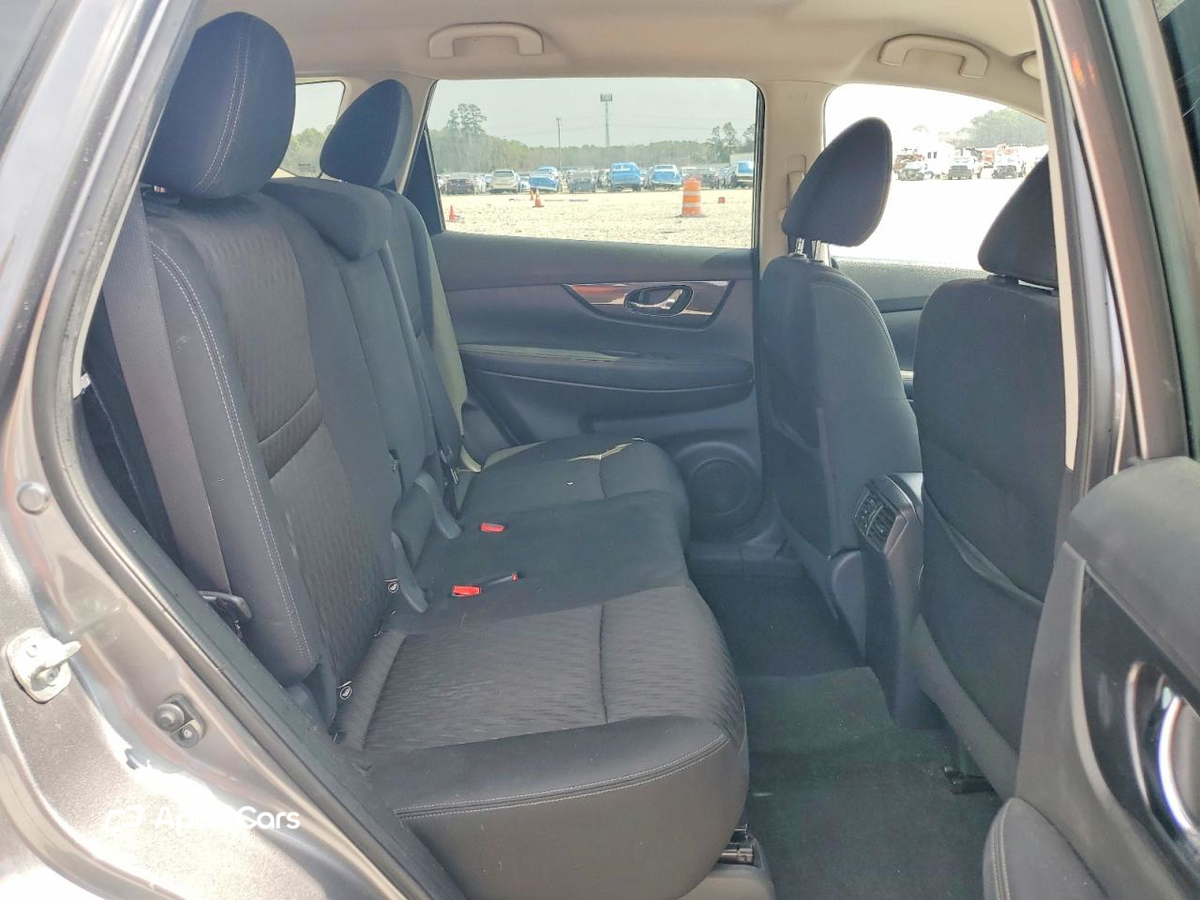 Nissan Rogue 2020