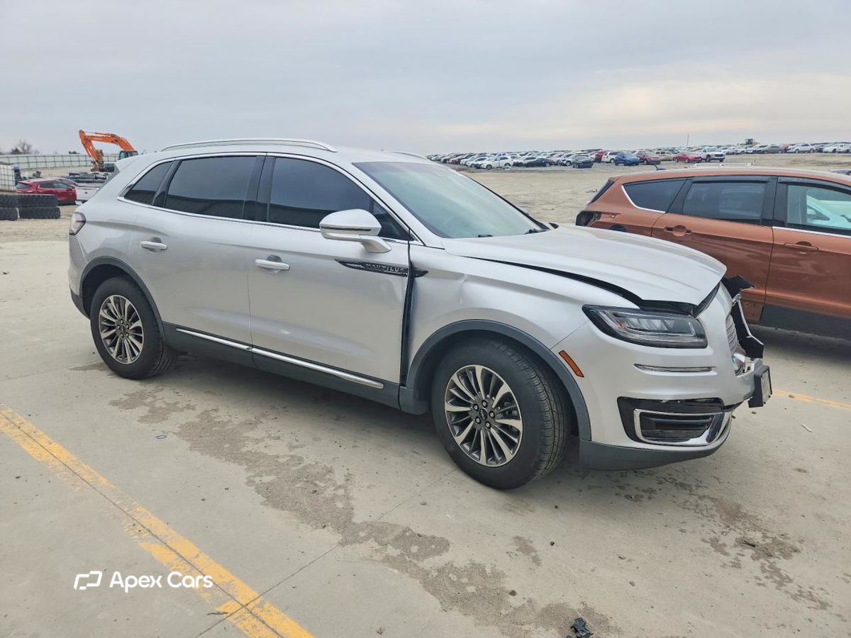 Lincoln Nautilus 2019