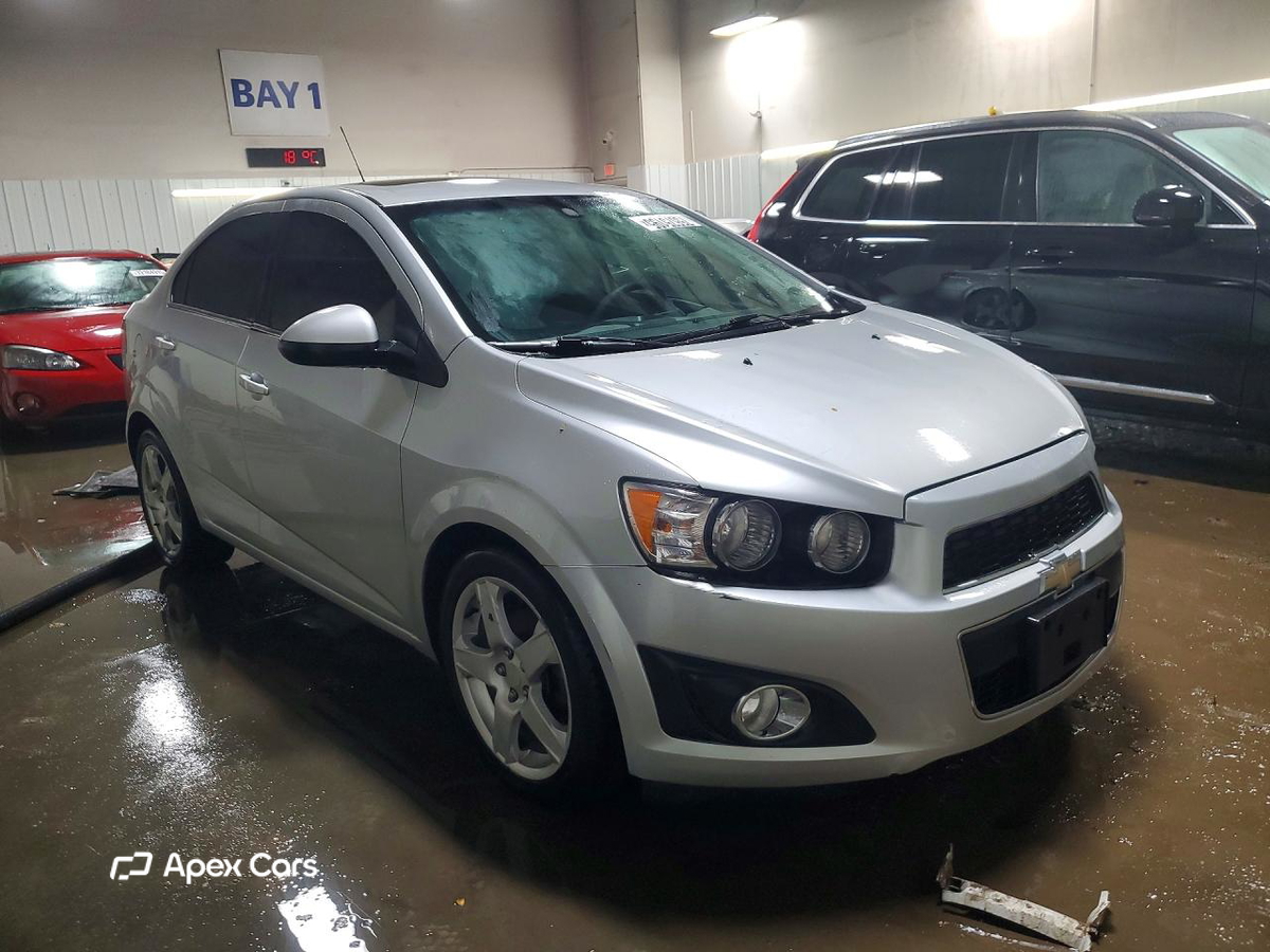 Chevrolet Sonic 2016
