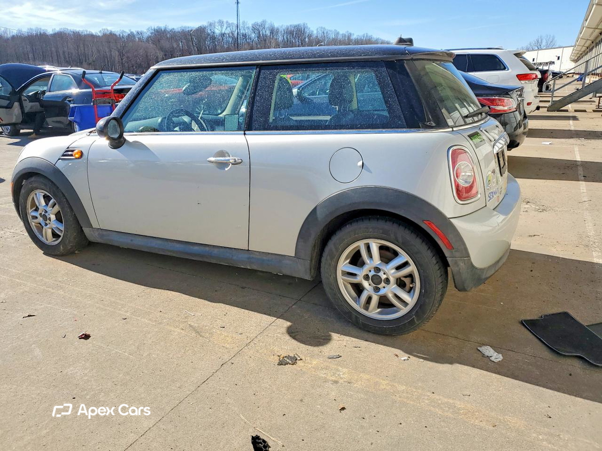 MINI Cooper 2012