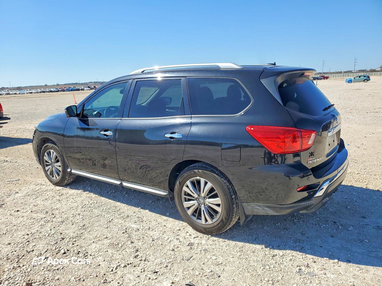 Nissan Pathfinder 2017
