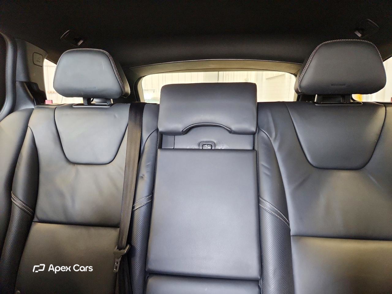 Volvo V60 2015