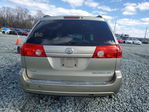 Toyota Sienna 2010
