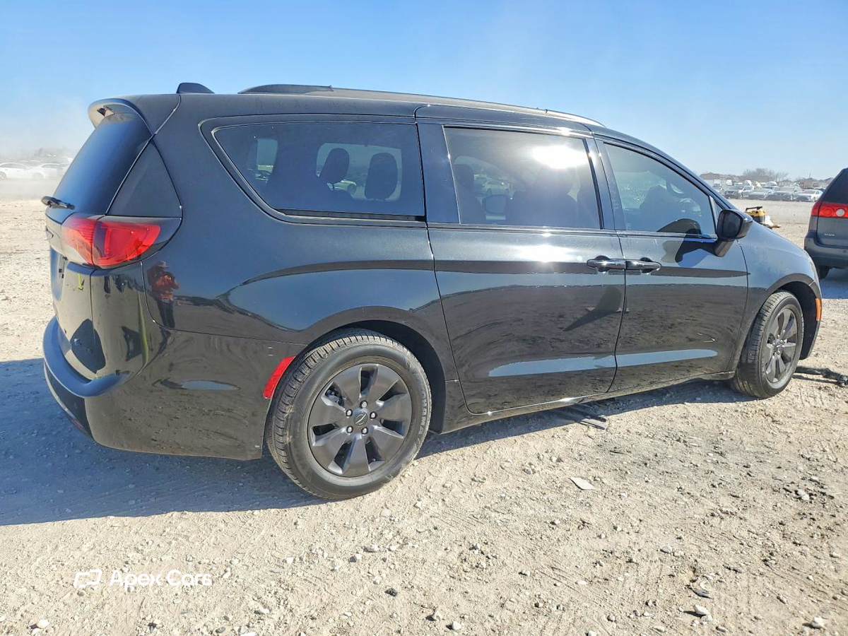 Chrysler Pacifica 2020